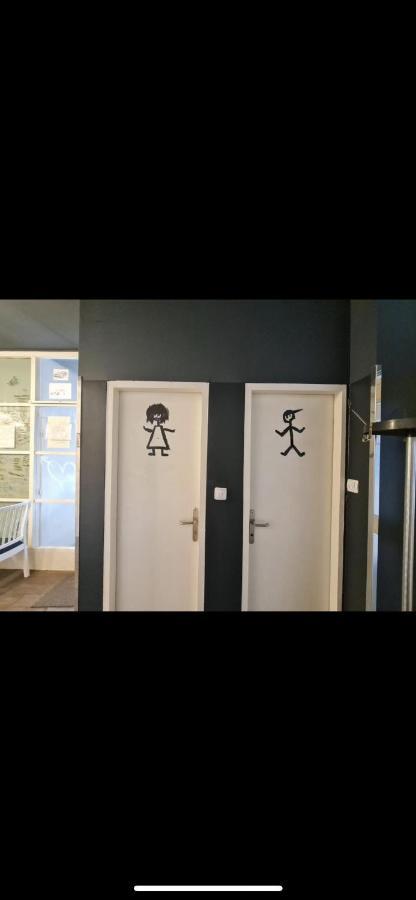 Bishnu Hostel Zagreb Eksteriør bilde